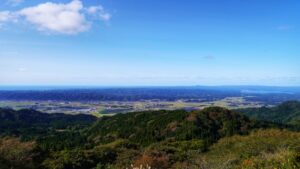 城石線展望台より中能登町、七尾市方面を望む
