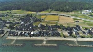珠洲市の町並みを空撮