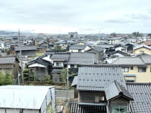 津幡町の町並み